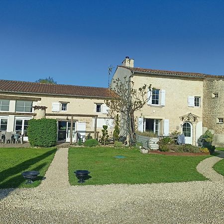 Gite De Charme Dans Ancienne Seigneurie Le Pin-Saint-Denis Zewnętrze zdjęcie